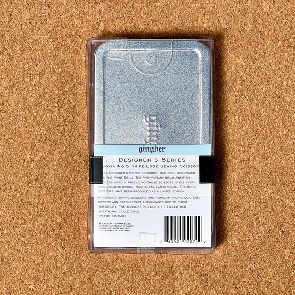 Gingher “Sonia” 5” Knife-Edge Sewing Scissors – Designer Series, NIB - Picture 2 of 3